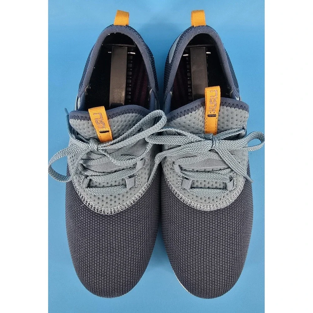 KURU pivot women